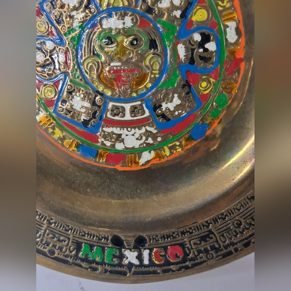 Vintage Mexico Tribal Hand Painted Embossed Brass Plate Plaque Souvenir - Picture 7 of 7